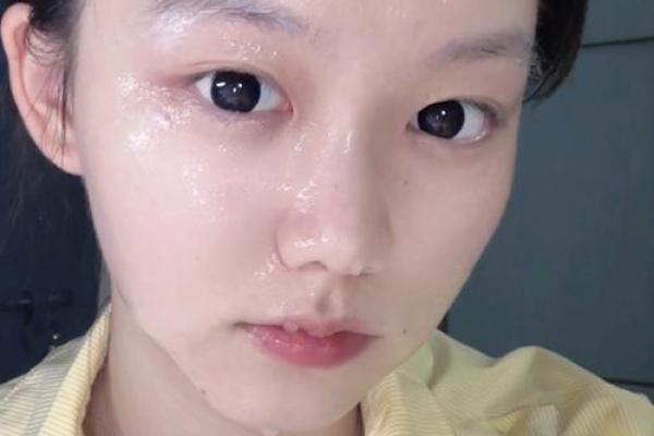 八字看哪些女孩是素颜美女