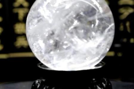 家里摆放风水水晶球有哪些好处