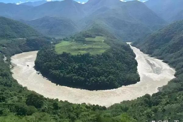 三大好处，背山面水的风水，格局