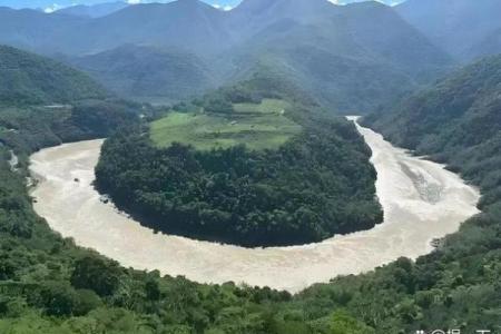 三大好处，背山面水的风水，格局